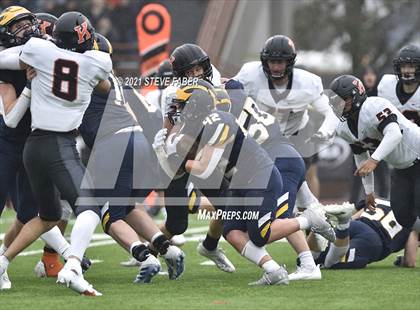 Thumbnail 3 in Bellevue vs. Kennewick (WIAA 3A Final) photogallery.