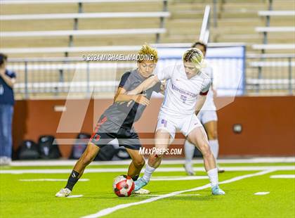 Thumbnail 3 in Lumberton vs. Hargrave (UIL 4A Soccer Region 3 & 4 Regional Quarters) photogallery.