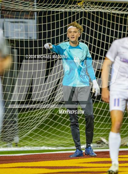 Thumbnail 2 in Lumberton vs. Hargrave (UIL 4A Soccer Region 3 & 4 Regional Quarters) photogallery.