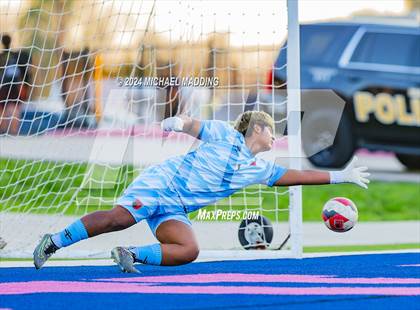 Thumbnail 1 in Lumberton vs. Hargrave (UIL 4A Soccer Region 3 & 4 Regional Quarters) photogallery.