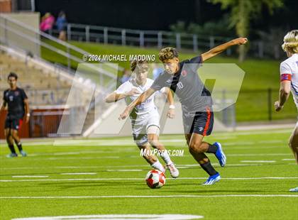 Thumbnail 2 in Lumberton vs. Hargrave (UIL 4A Soccer Region 3 & 4 Regional Quarters) photogallery.