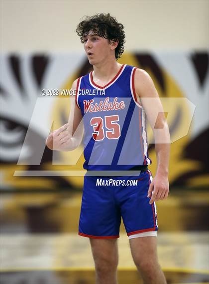 Thumbnail 3 in Westlake vs. Wagner (UIL 6A Area Playoff) photogallery.