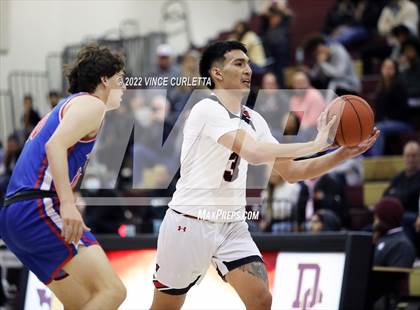 Thumbnail 2 in Westlake vs. Wagner (UIL 6A Area Playoff) photogallery.