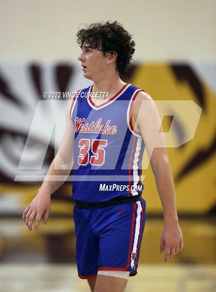 Thumbnail 2 in Westlake vs. Wagner (UIL 6A Area Playoff) photogallery.