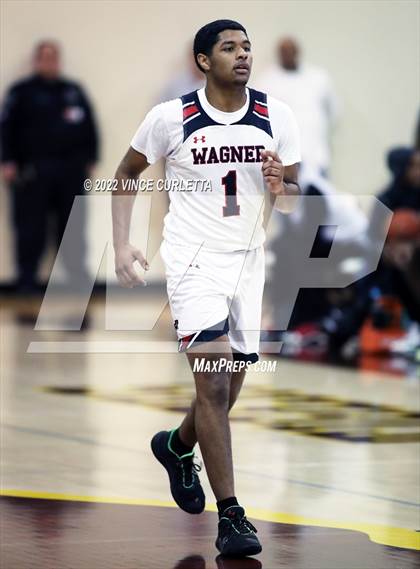 Thumbnail 1 in Westlake vs. Wagner (UIL 6A Area Playoff) photogallery.