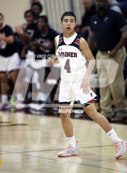 Thumbnail 3 in Westlake vs. Wagner (UIL 6A Area Playoff) photogallery.