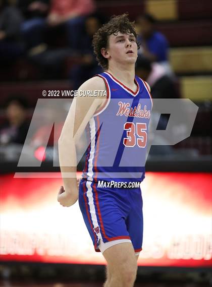 Thumbnail 2 in Westlake vs. Wagner (UIL 6A Area Playoff) photogallery.