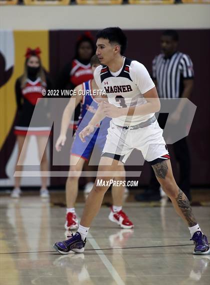 Thumbnail 3 in Westlake vs. Wagner (UIL 6A Area Playoff) photogallery.