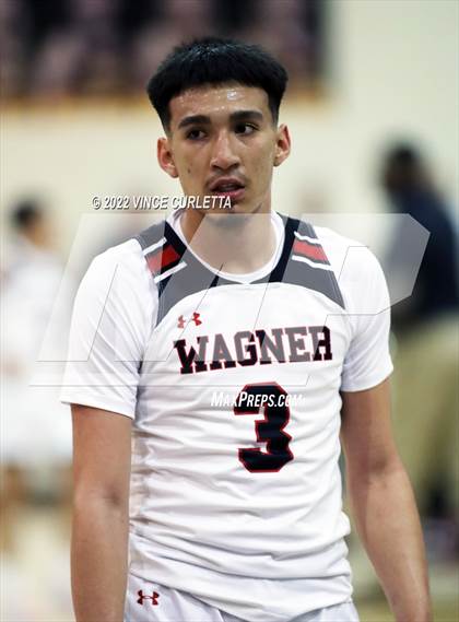 Thumbnail 2 in Westlake vs. Wagner (UIL 6A Area Playoff) photogallery.