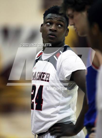 Thumbnail 2 in Westlake vs. Wagner (UIL 6A Area Playoff) photogallery.
