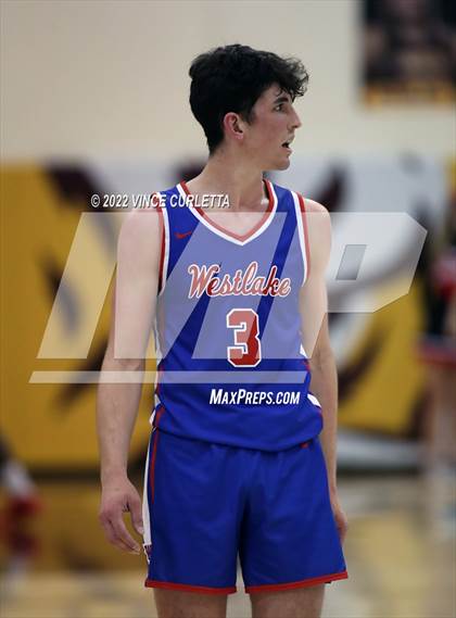 Thumbnail 2 in Westlake vs. Wagner (UIL 6A Area Playoff) photogallery.