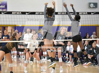 Thumbnail 2 in Rancho Cucamonga vs. Mercy (Durango Fall Classic) photogallery.