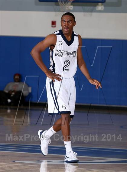 Thumbnail 2 in Muir vs. Mayfair (Cavalier Classic) photogallery.