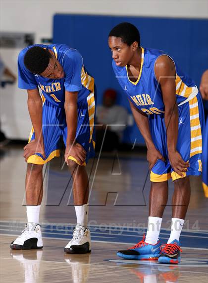 Thumbnail 3 in Muir vs. Mayfair (Cavalier Classic) photogallery.