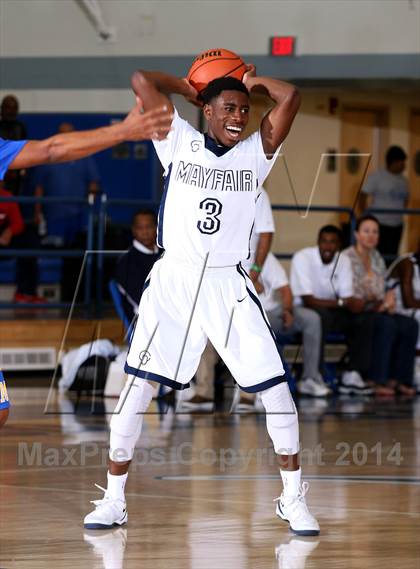 Thumbnail 2 in Muir vs. Mayfair (Cavalier Classic) photogallery.