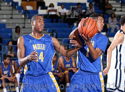 Thumbnail 2 in Muir vs. Mayfair (Cavalier Classic) photogallery.