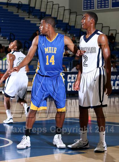 Thumbnail 3 in Muir vs. Mayfair (Cavalier Classic) photogallery.