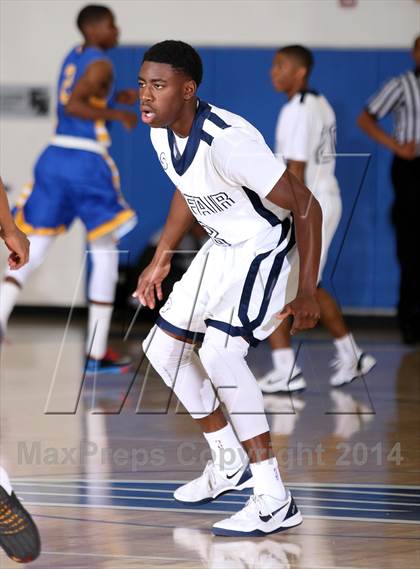 Thumbnail 2 in Muir vs. Mayfair (Cavalier Classic) photogallery.