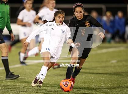 Thumbnail 1 in Catalina Foothills vs. Salpointe Catholic (AIA 4A Final)  photogallery.