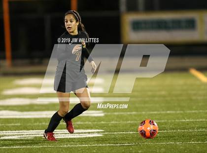 Thumbnail 1 in Catalina Foothills vs. Salpointe Catholic (AIA 4A Final)  photogallery.