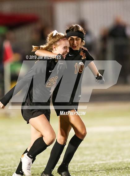 Thumbnail 1 in Catalina Foothills vs. Salpointe Catholic (AIA 4A Final)  photogallery.