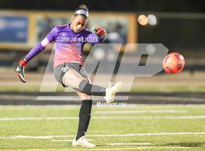 Thumbnail 1 in Catalina Foothills vs. Salpointe Catholic (AIA 4A Final)  photogallery.