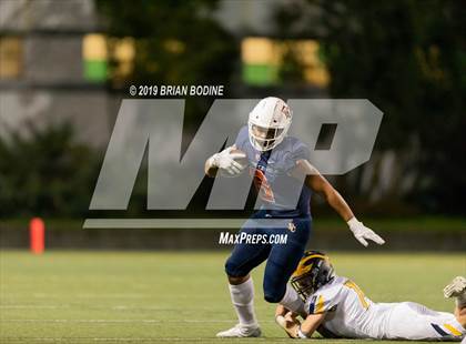 Thumbnail 2 in Bellevue vs Eastside Catholic (WIAA 3A Quarterfinal) photogallery.
