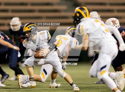 Thumbnail 2 in Bellevue vs Eastside Catholic (WIAA 3A Quarterfinal) photogallery.