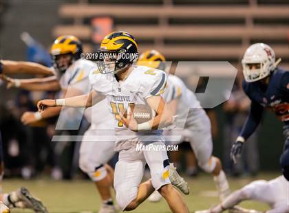 Thumbnail 1 in Bellevue vs Eastside Catholic (WIAA 3A Quarterfinal) photogallery.