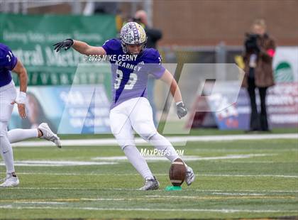 Thumbnail 1 in Hannibal vs. Kearney (MSHSAA Class 4 Final) photogallery.