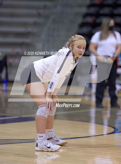 Thumbnail 1 in Midlothian vs Forney Playoff 5A Bi-District photogallery.