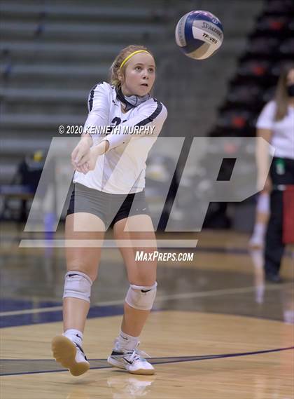 Thumbnail 2 in Midlothian vs Forney Playoff 5A Bi-District photogallery.