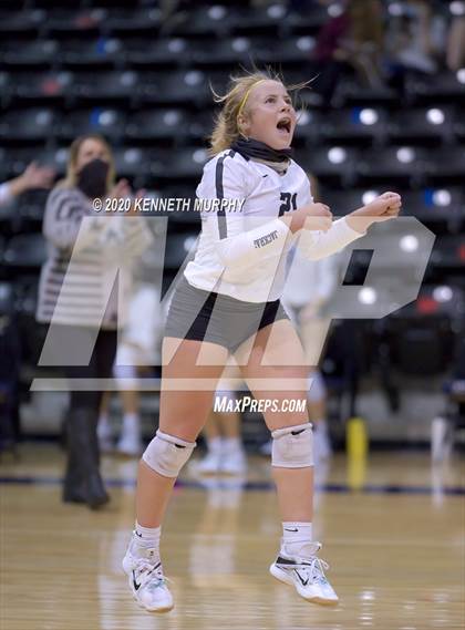 Thumbnail 1 in Midlothian vs Forney Playoff 5A Bi-District photogallery.