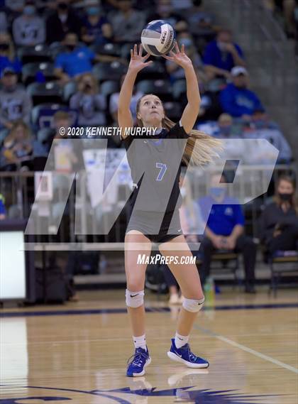 Thumbnail 2 in Midlothian vs Forney Playoff 5A Bi-District photogallery.