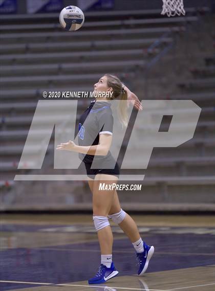 Thumbnail 1 in Midlothian vs Forney Playoff 5A Bi-District photogallery.