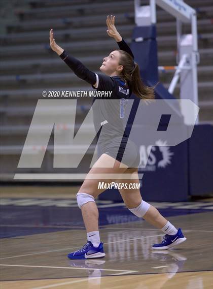 Thumbnail 1 in Midlothian vs Forney Playoff 5A Bi-District photogallery.