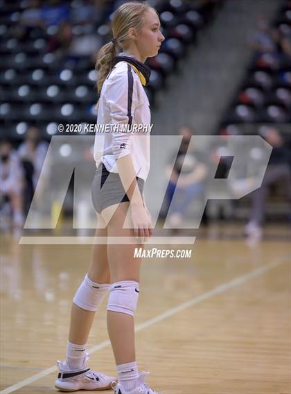 Thumbnail 3 in Midlothian vs Forney Playoff 5A Bi-District photogallery.