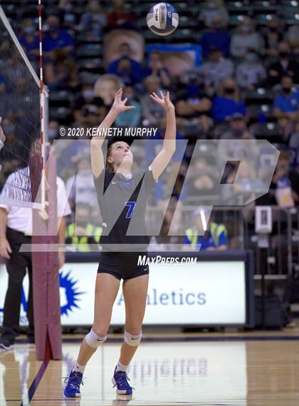 Thumbnail 3 in Midlothian vs Forney Playoff 5A Bi-District photogallery.
