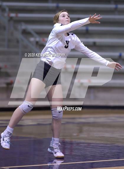 Thumbnail 3 in Midlothian vs Forney Playoff 5A Bi-District photogallery.