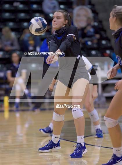 Thumbnail 2 in Midlothian vs Forney Playoff 5A Bi-District photogallery.