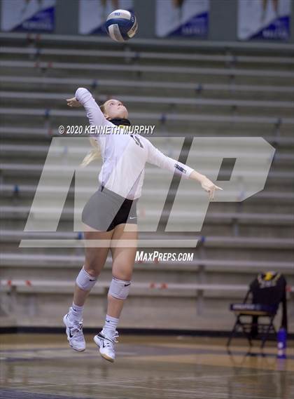 Thumbnail 1 in Midlothian vs Forney Playoff 5A Bi-District photogallery.