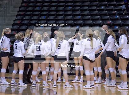 Thumbnail 1 in Midlothian vs Forney Playoff 5A Bi-District photogallery.