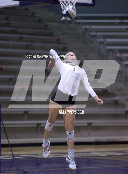 Thumbnail 2 in Midlothian vs Forney Playoff 5A Bi-District photogallery.