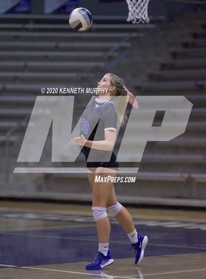 Thumbnail 3 in Midlothian vs Forney Playoff 5A Bi-District photogallery.