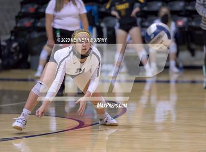 Thumbnail 2 in Midlothian vs Forney Playoff 5A Bi-District photogallery.