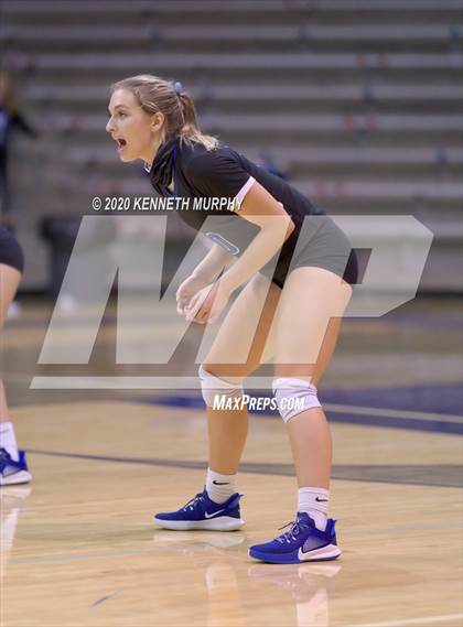 Thumbnail 3 in Midlothian vs Forney Playoff 5A Bi-District photogallery.