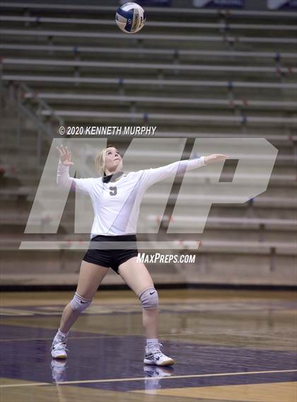 Thumbnail 3 in Midlothian vs Forney Playoff 5A Bi-District photogallery.