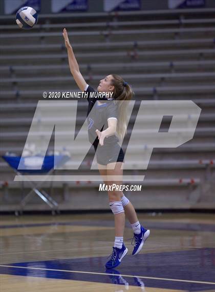 Thumbnail 1 in Midlothian vs Forney Playoff 5A Bi-District photogallery.