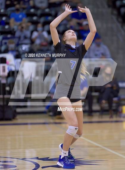 Thumbnail 3 in Midlothian vs Forney Playoff 5A Bi-District photogallery.