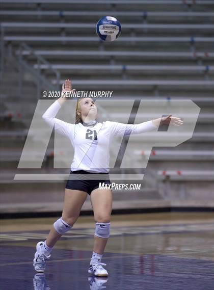 Thumbnail 2 in Midlothian vs Forney Playoff 5A Bi-District photogallery.